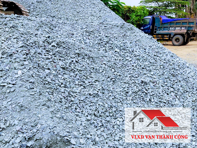 Có nhiều yếu tố làm ảnh hưởng đến giá đá xây dựng huyện Hóc Môn làm cho giá thành liên tục thay đổi.