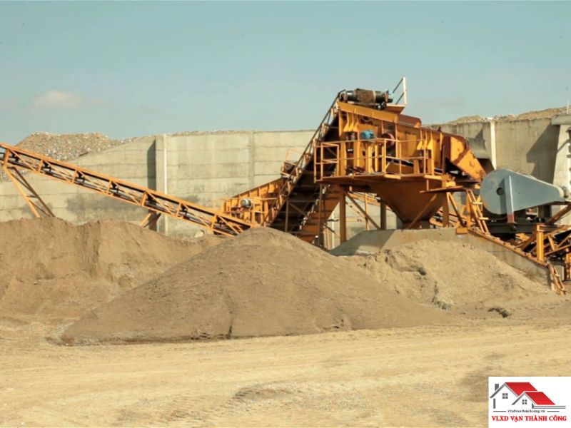 Khái niệm & đặc điểm nhận biết của cát vàng