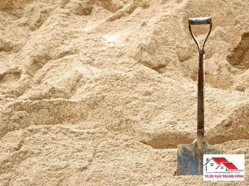 Cát vàng và cát bê tông khác nhau về kích cỡ hạt